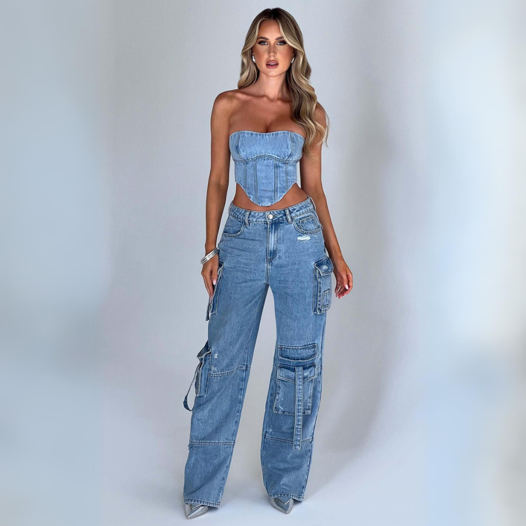 Conjunto Jeans Cargo e Cropped Corset com Amarração