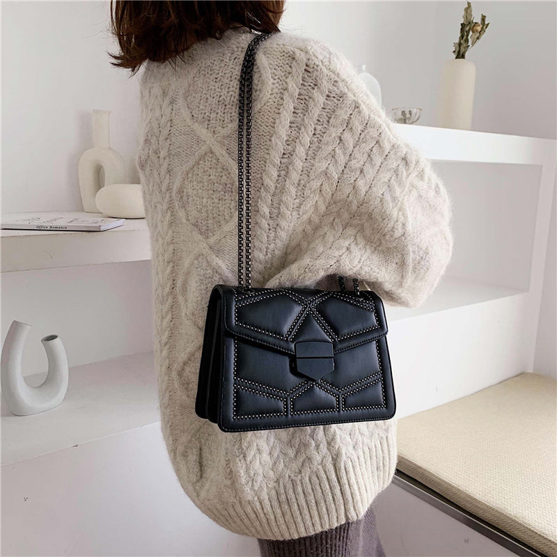bolsa-couro-madame-luxy