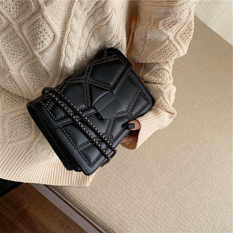 bolsa-couro-madame-luxy