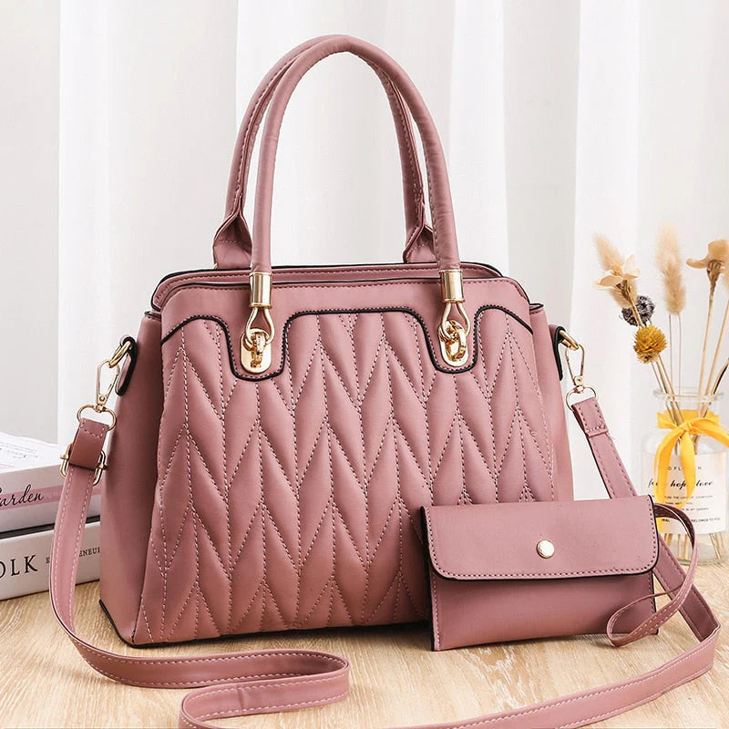 Bolsa Feminina Matelassê Emilia