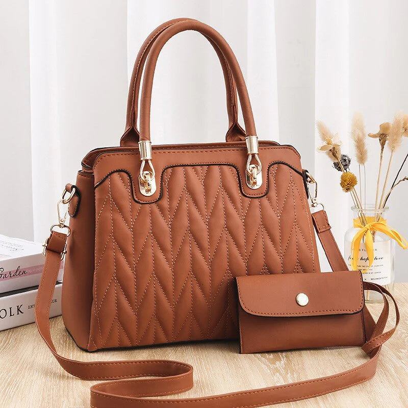 Bolsa Feminina Matelassê Emilia
