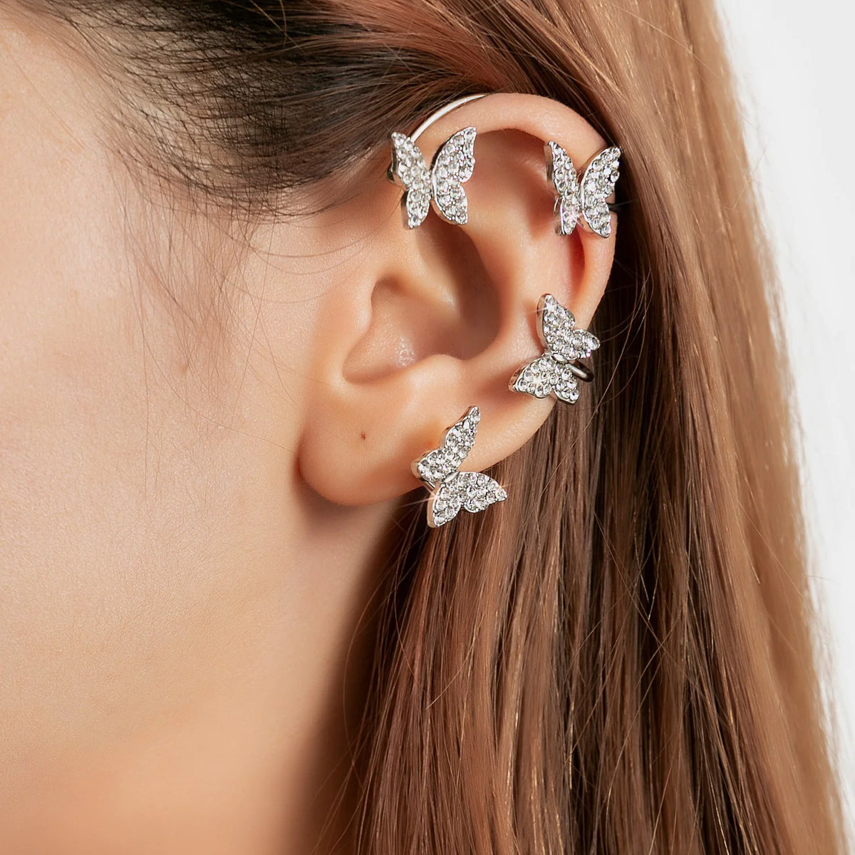 Brinco de Borboleta em Cristais