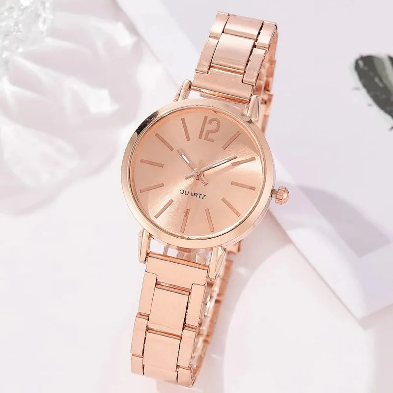 Relógio Quartz com Pulseira Cravejada com Zircônios