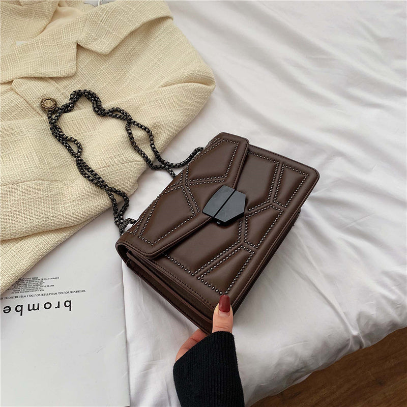 bolsa-couro-madame-luxy