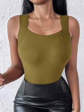 Seamless Base Layer Tank Top for a Slim Fit And Skin-Enhancing Effect.